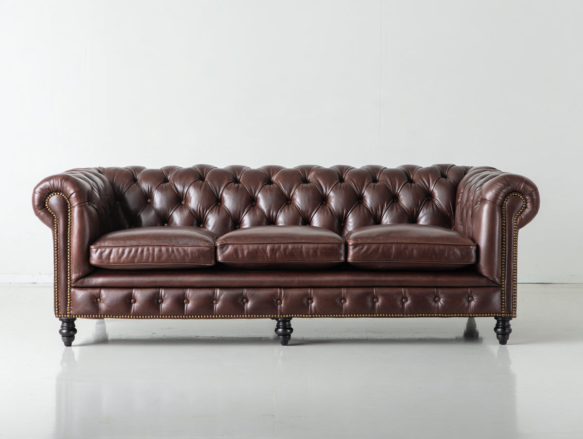 3 Sitzer Sofa aus Leder 225 x 90 x 78 cm - Dunkelbraun - Chesterfield-Stil - klassische Knopfheftung